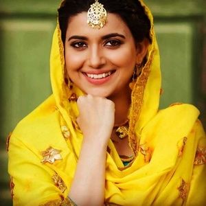 Meet your Posher, Roshni